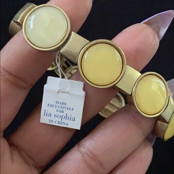 Lia Sophia Jewelry - Bracelet Lia Sophia Jewelry - Bracelet